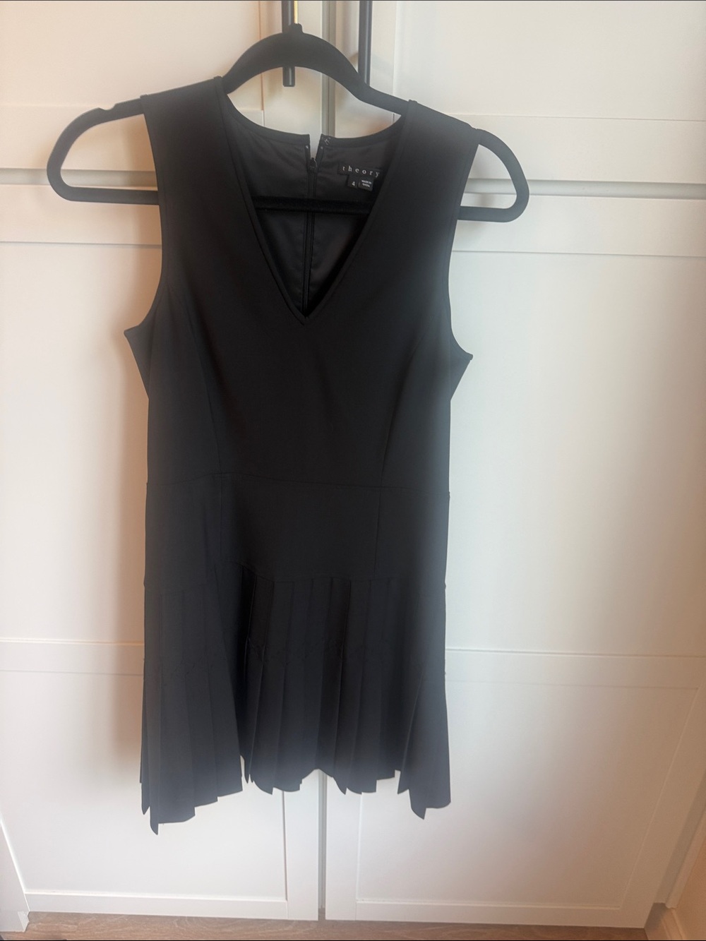 Theory Black Sleeveless V-Neck Pleated Mini Dress